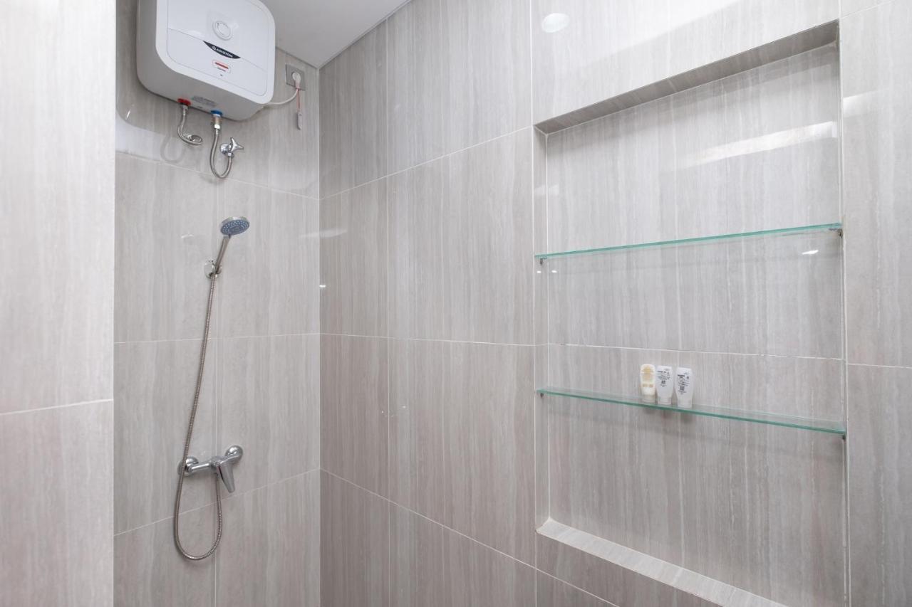 Aralea Coliving Hotel Denpasa Buitenkant foto