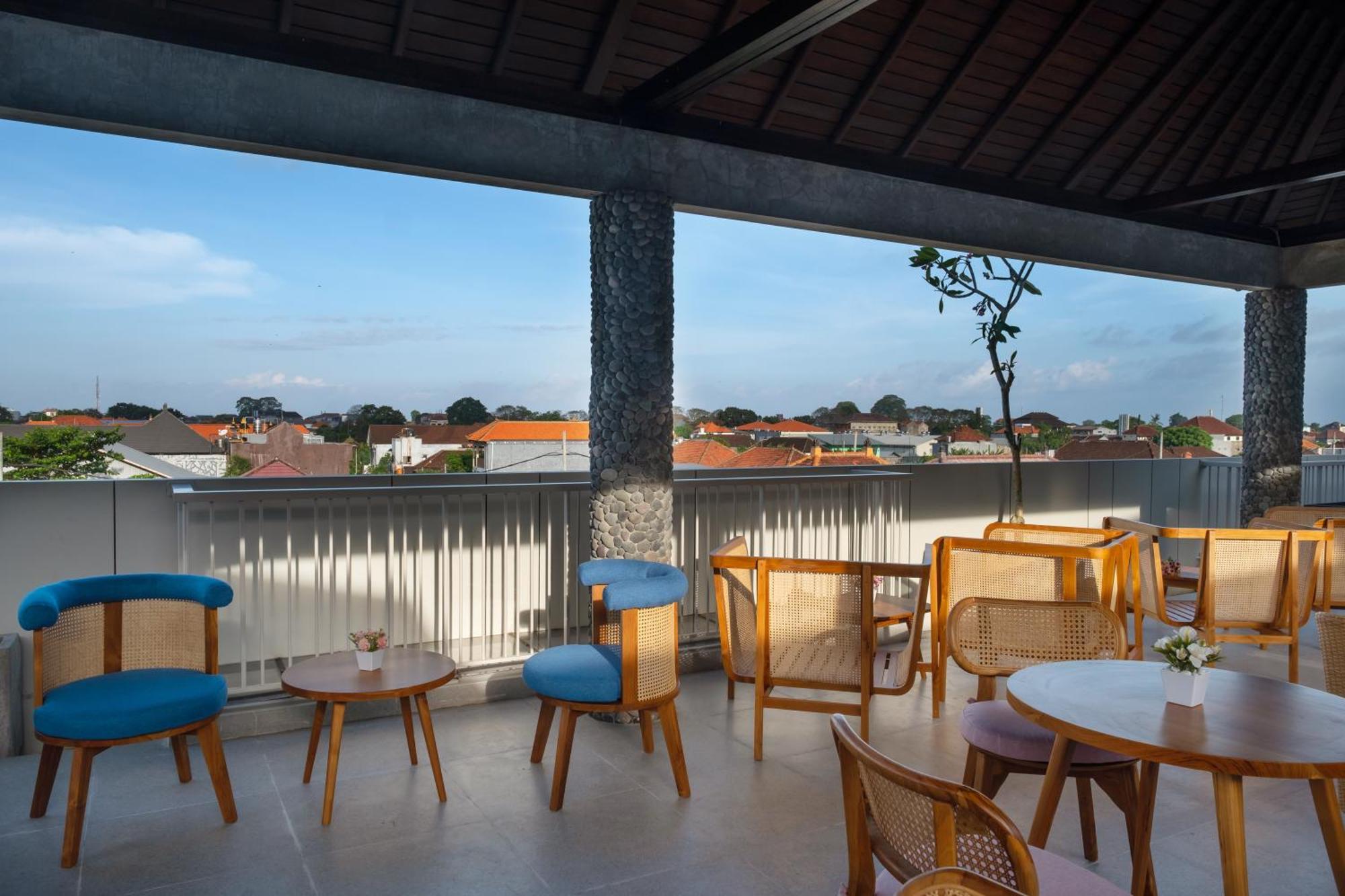 Aralea Coliving Hotel Denpasa Buitenkant foto